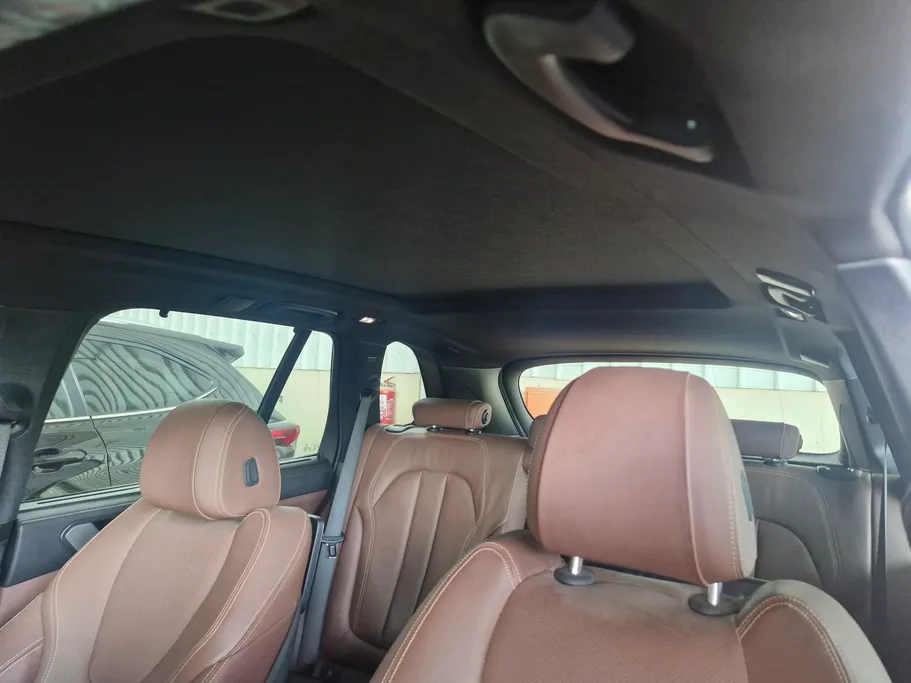 2019 BMW X Series 5 xDrive 40i 