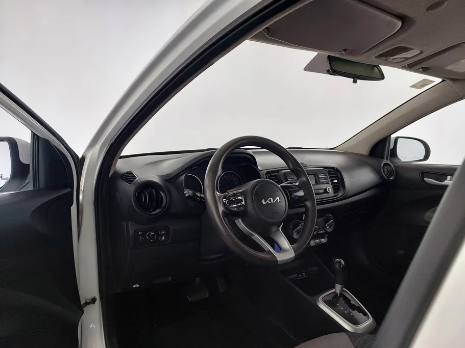 2022 Kia Pegas LX 