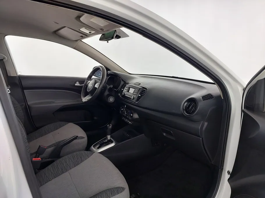 2022 Kia Pegas LX 