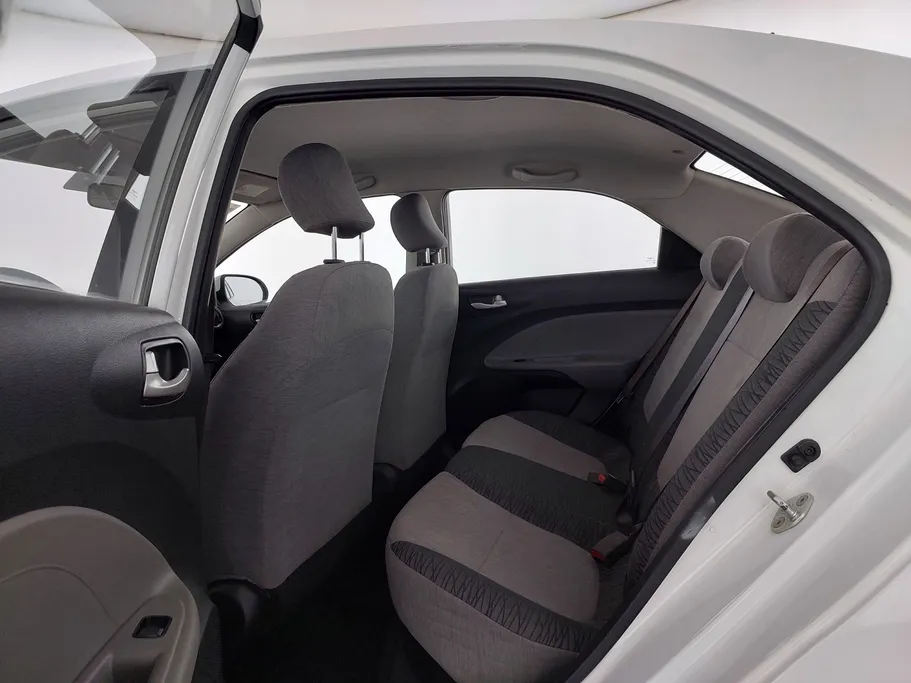 2022 Kia Pegas LX 
