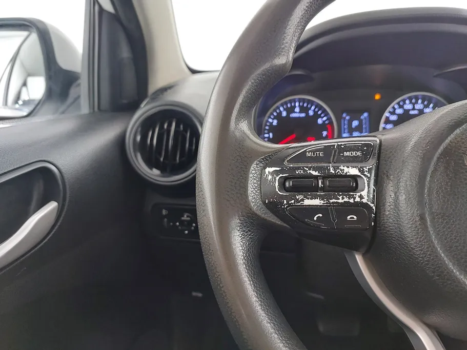 2022 Kia Pegas LX 