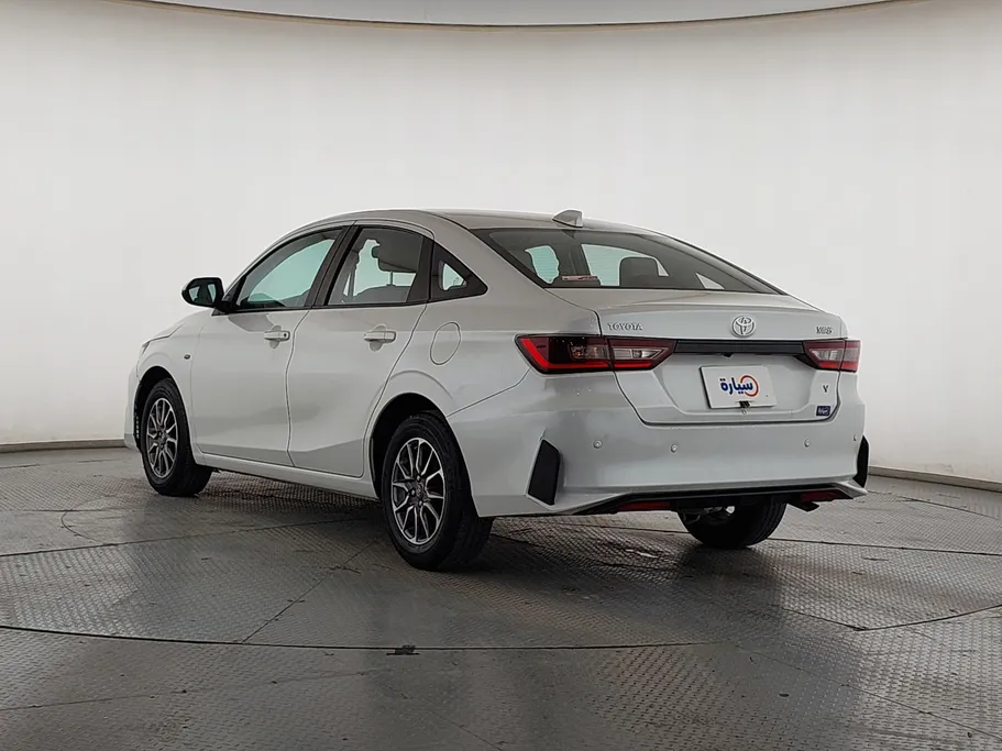 2024 Toyota Yaris  Y 