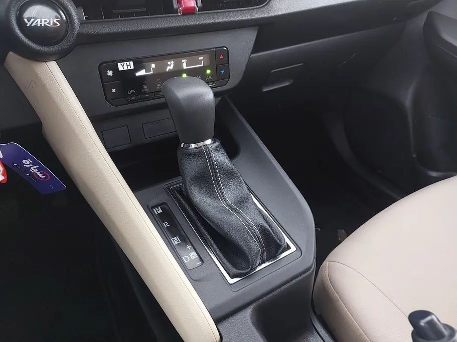 2024 Toyota Yaris  Y 