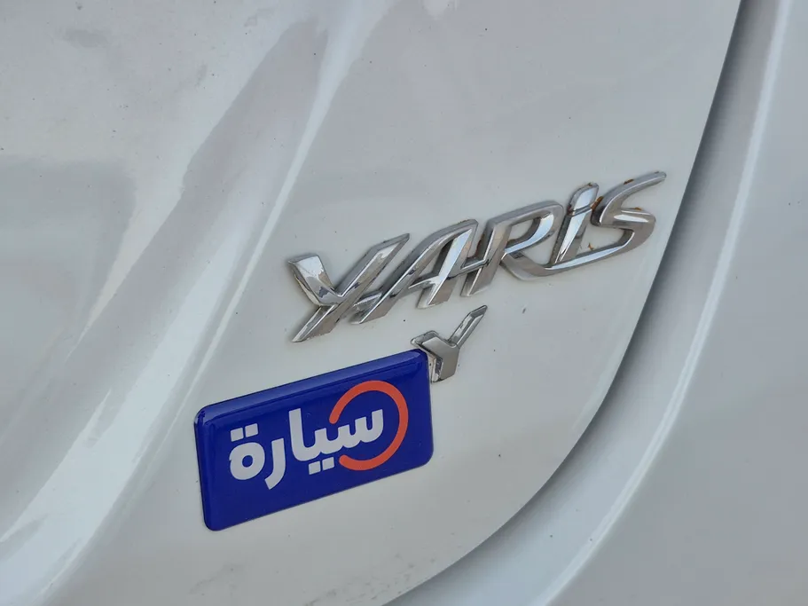 2022 Toyota Yaris  Y 