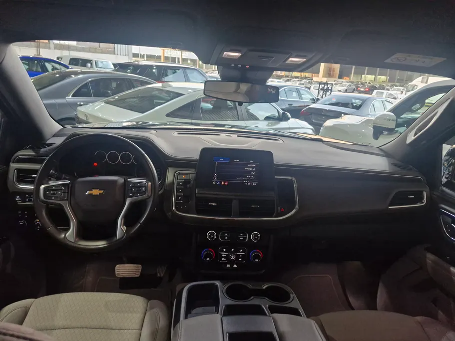 2024 Chevrolet Suburban LS 