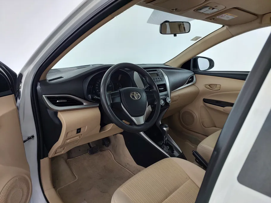 2020 Toyota Yaris  Y 