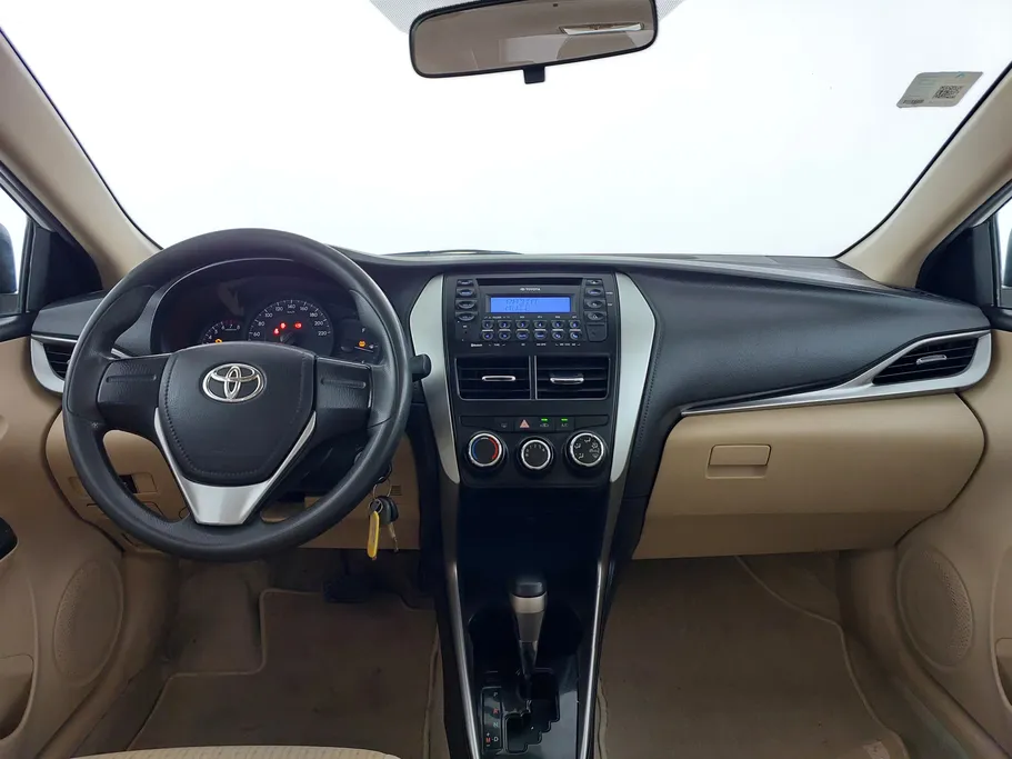 2020 Toyota Yaris  Y 