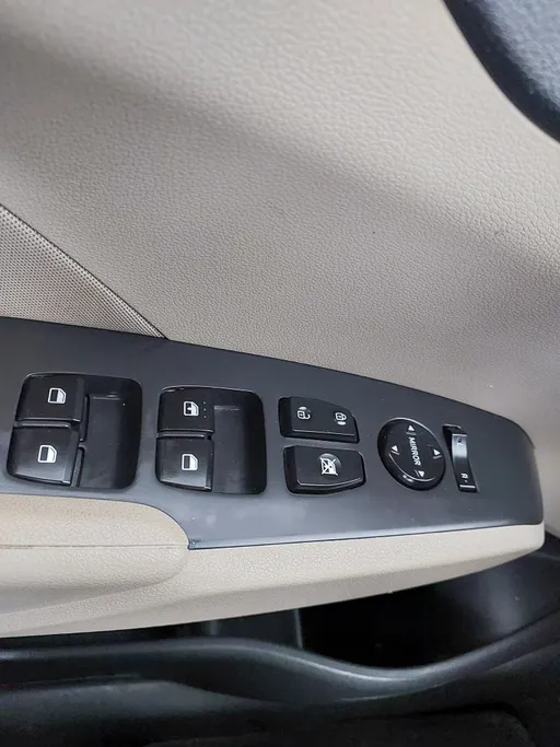 2023 Hyundai Accent Smart 