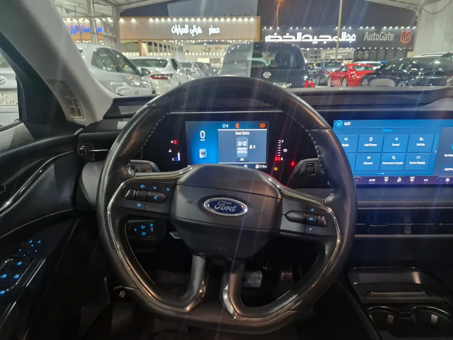 2024 Ford Taurus Ambiente 