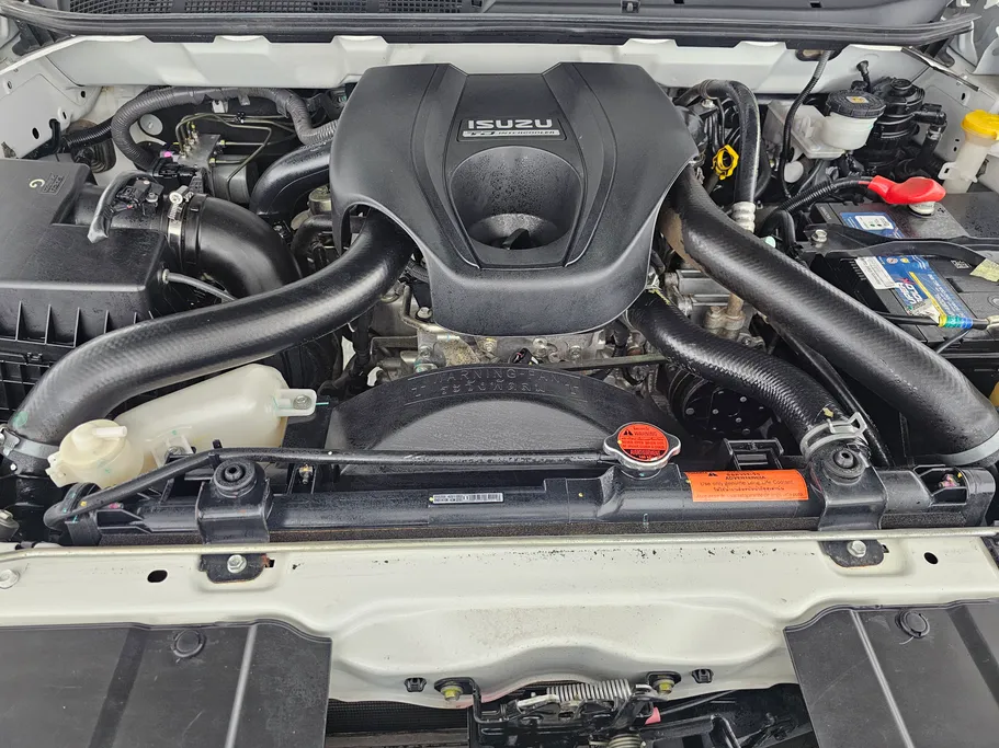 2023 Isuzu D-max Double Cab 