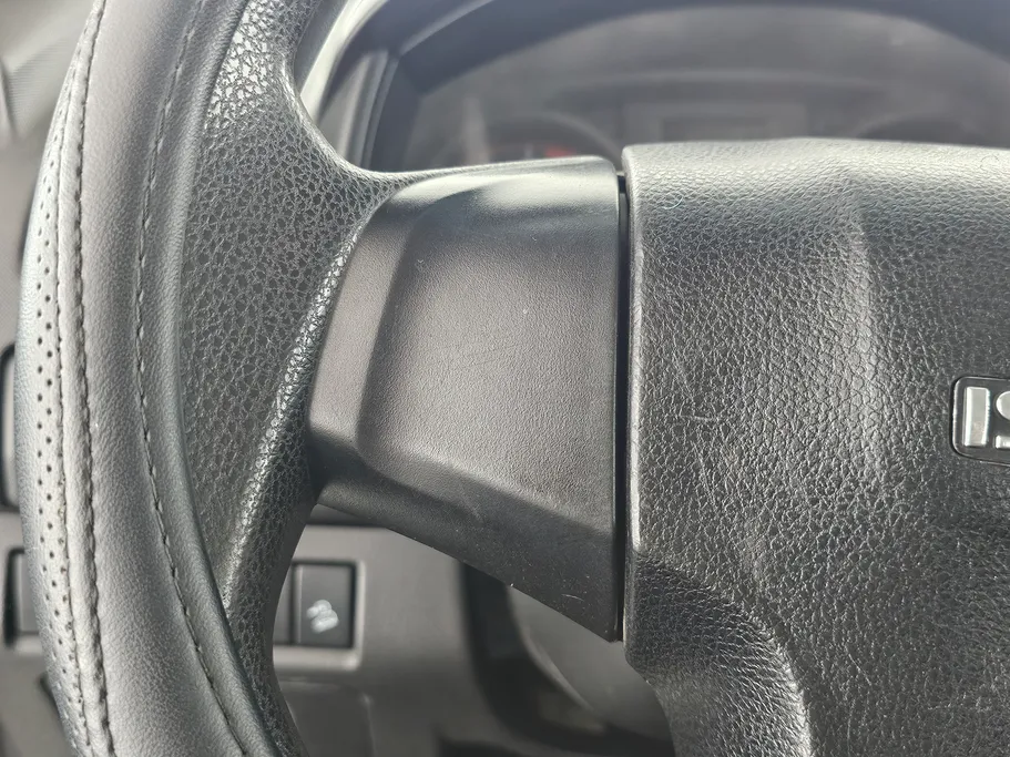 2023 Isuzu D-max Double Cab 