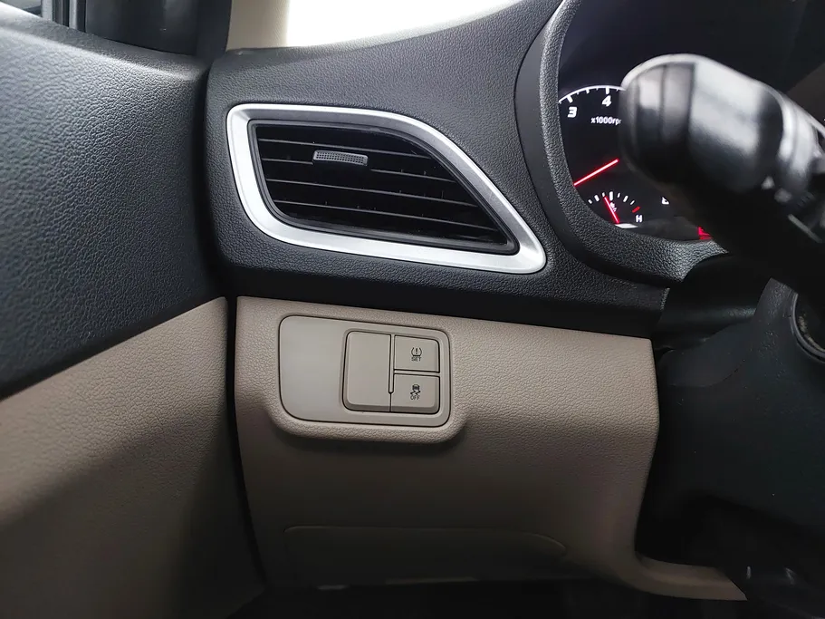 2022 Hyundai Accent Smart 