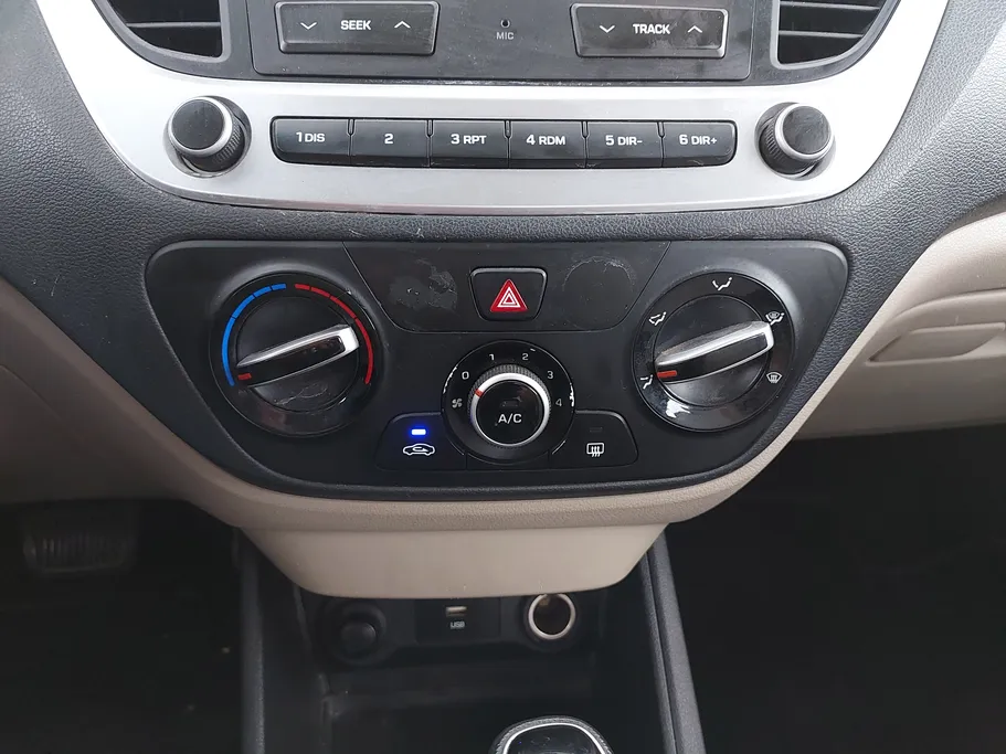 2022 Hyundai Accent Smart 