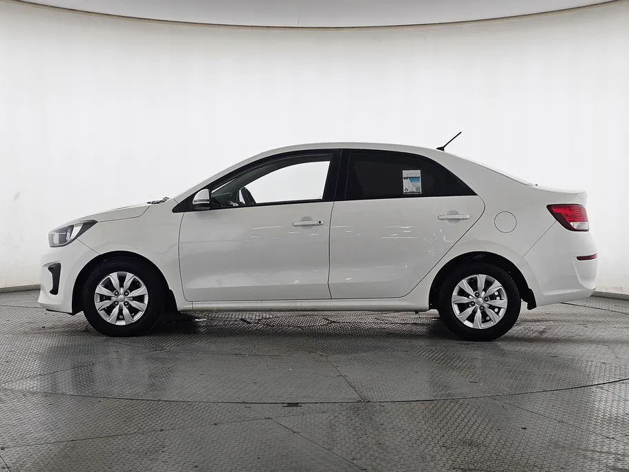 2022 Kia Pegas LX 