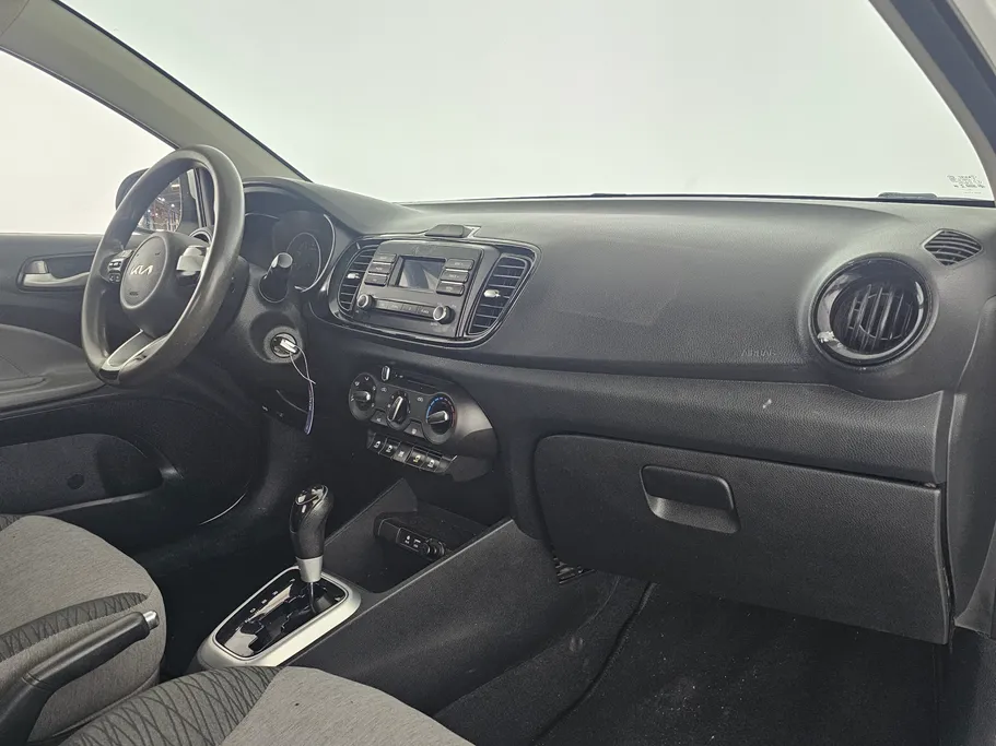 2022 Kia Pegas LX 