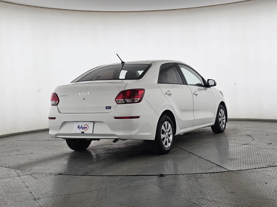 2022 Kia Pegas LX 