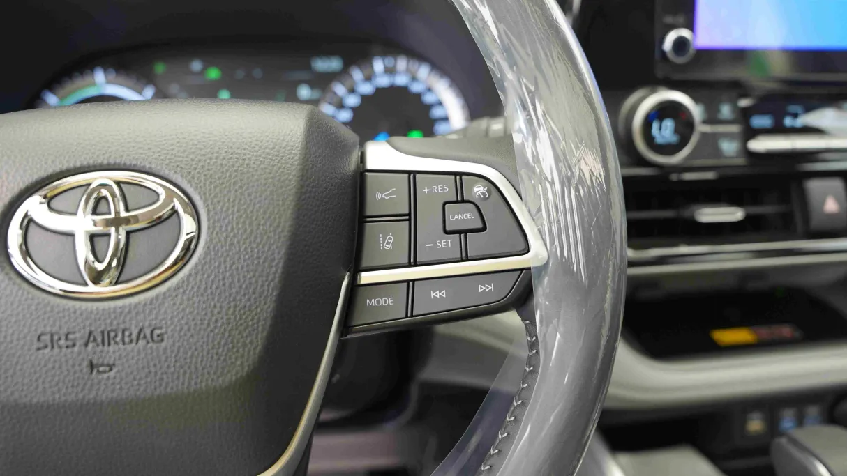 2026 Toyota Highlander GLE 
