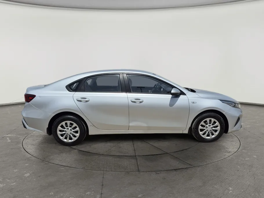 2023 Kia Cerato L 