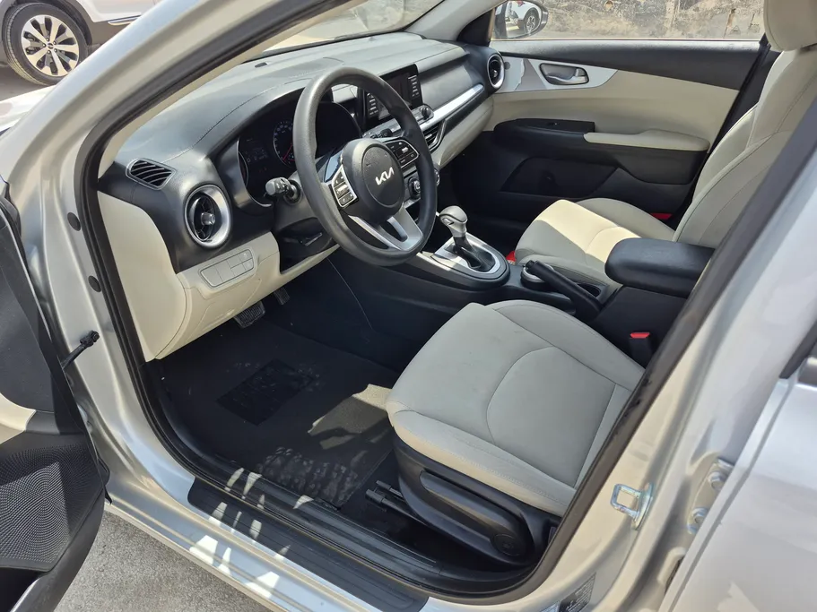 2023 Kia Cerato L 