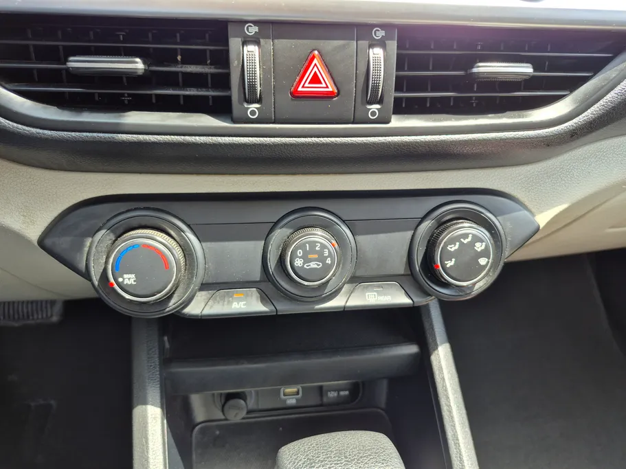2023 Kia Cerato L 