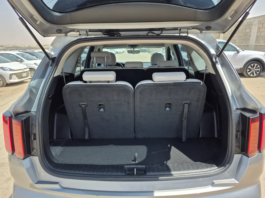 2023 Kia Sorento LX 