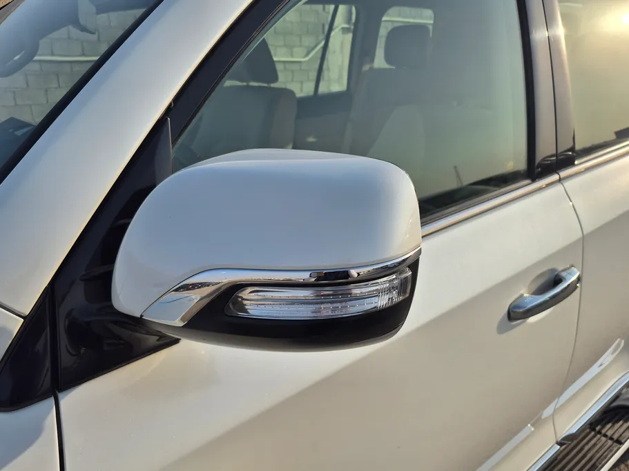 تويوتا لاندكروزر GXR Grand Touring 2020 