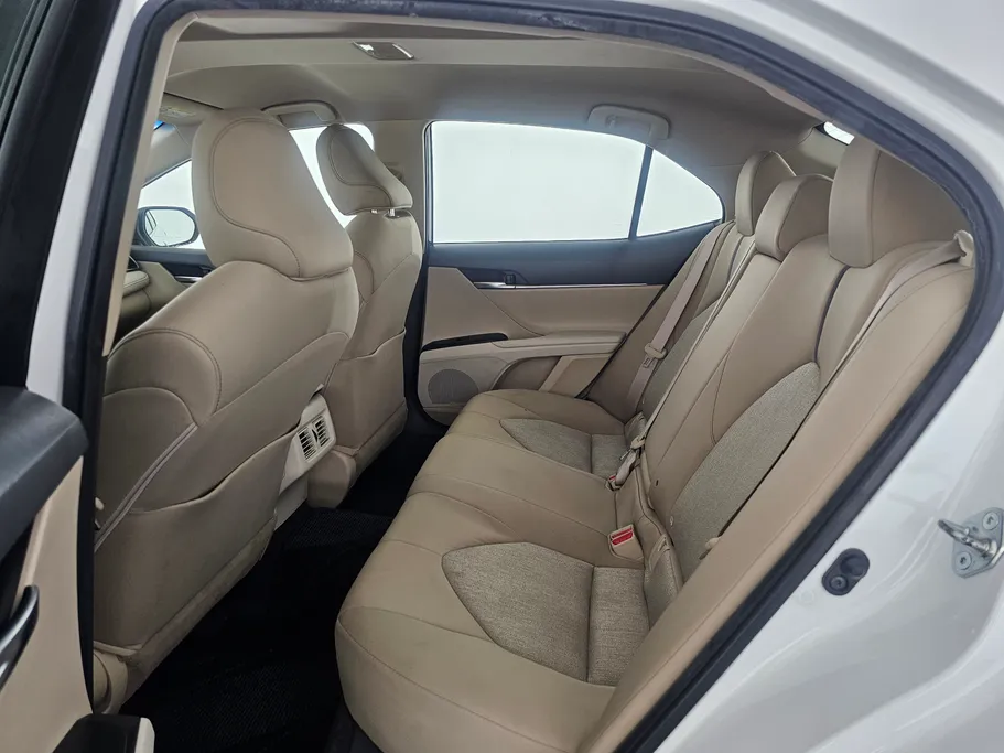 2022 Toyota Camry  LE 