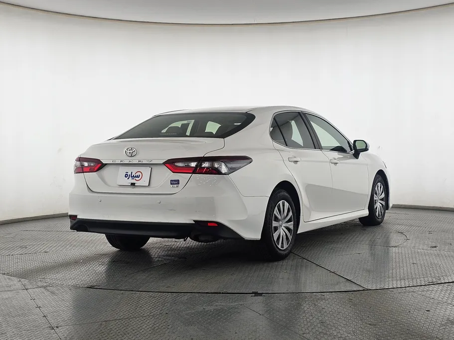 2022 Toyota Camry  LE 