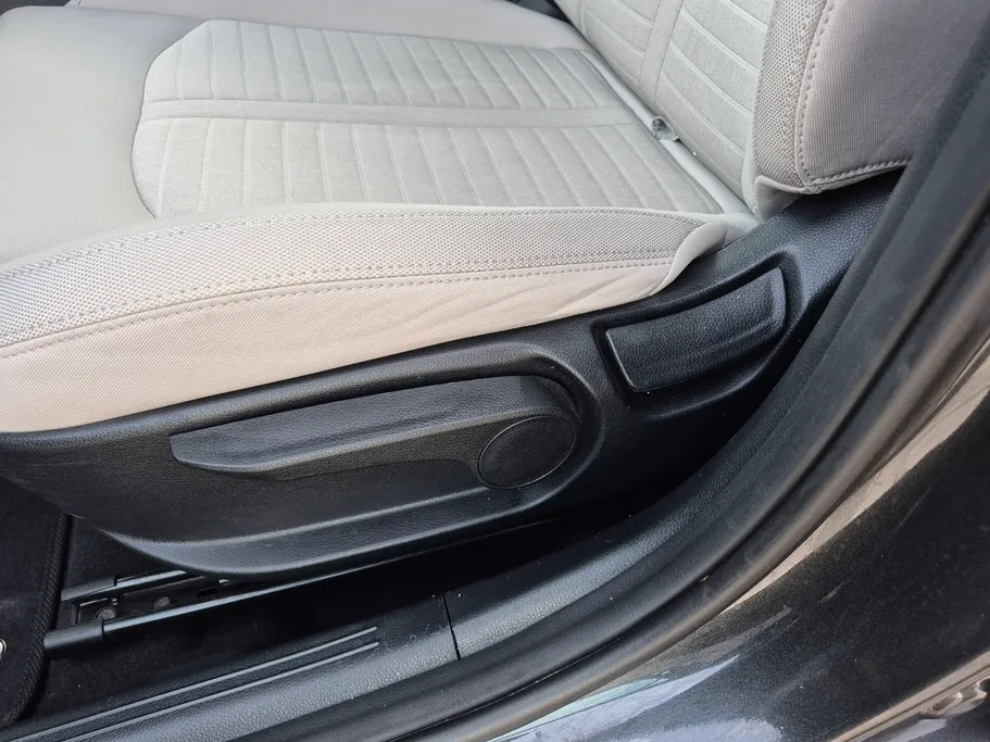 2023 Kia K5 LX 
