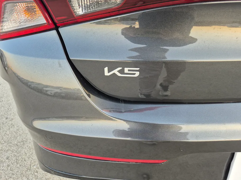 2023 Kia K5 LX 