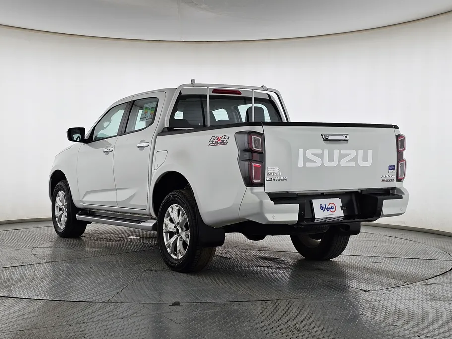 ايسوزو دي ماكس LS 2024 