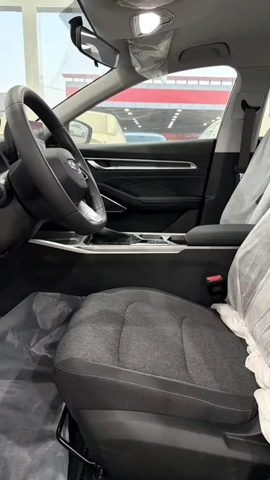 جيلي امجراند GS 2027 