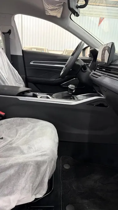 جيلي امجراند GS 2027 
