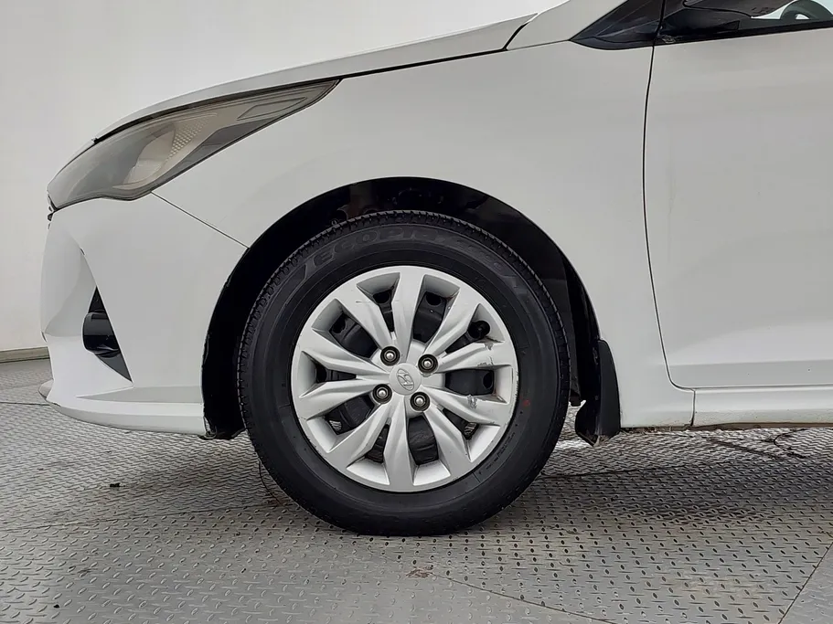 2023 Hyundai Accent Smart 