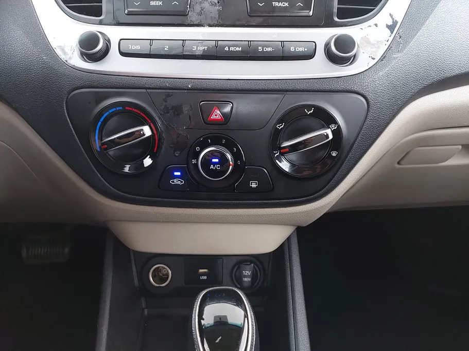 2023 Hyundai Accent Smart 