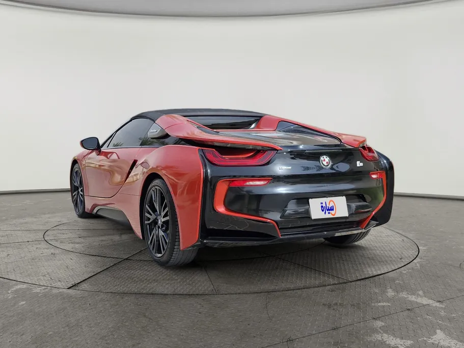 2019 BMW i8  