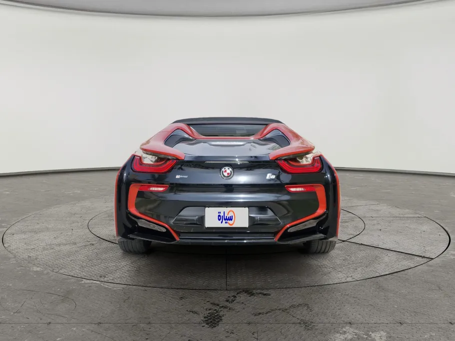 2019 BMW i8  