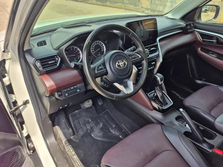 2025 Toyota Urban Cruiser GLX 