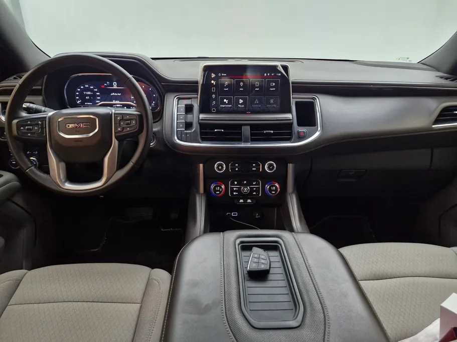 2024 GMC Yukon SLE 