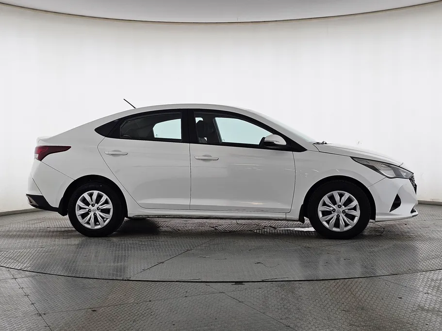 2023 Hyundai Accent Smart 