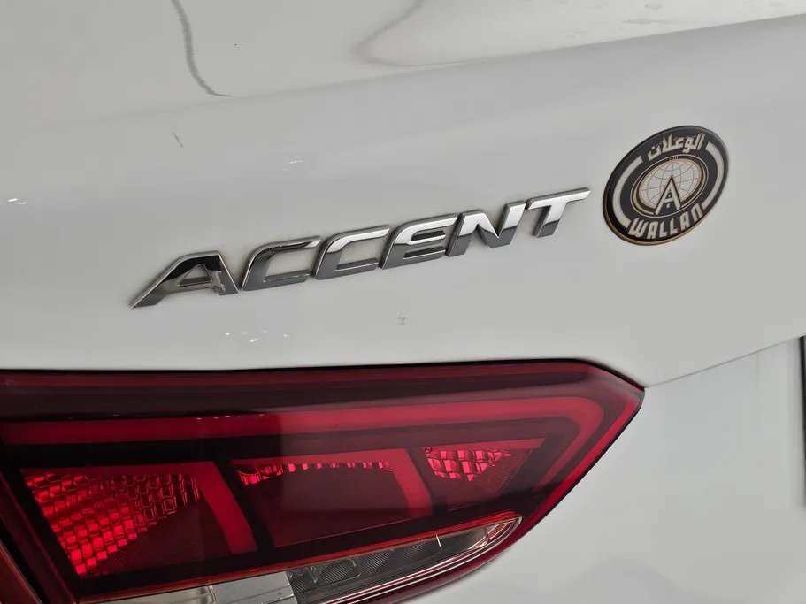 2023 Hyundai Accent Smart 