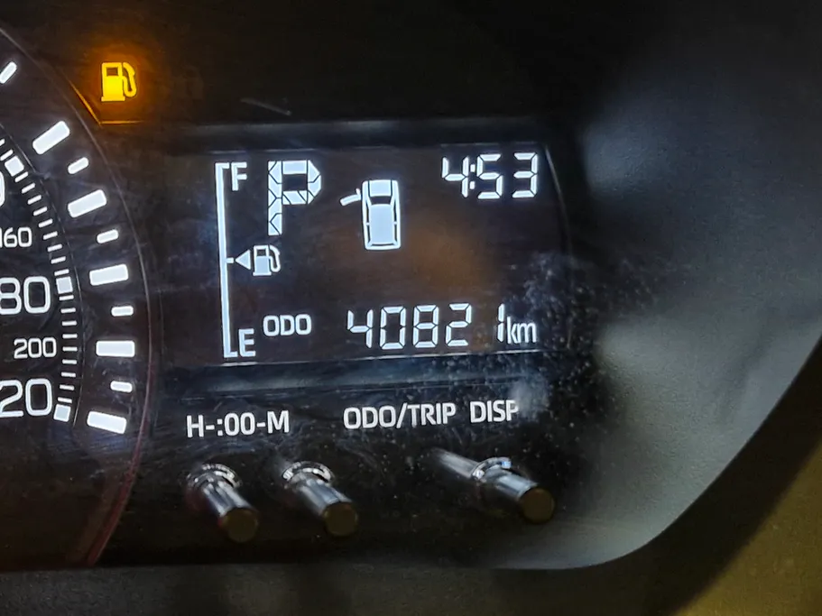 2023 Toyota Yaris  Y 