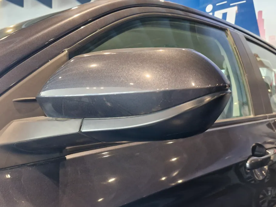 2023 Toyota Yaris  Y 