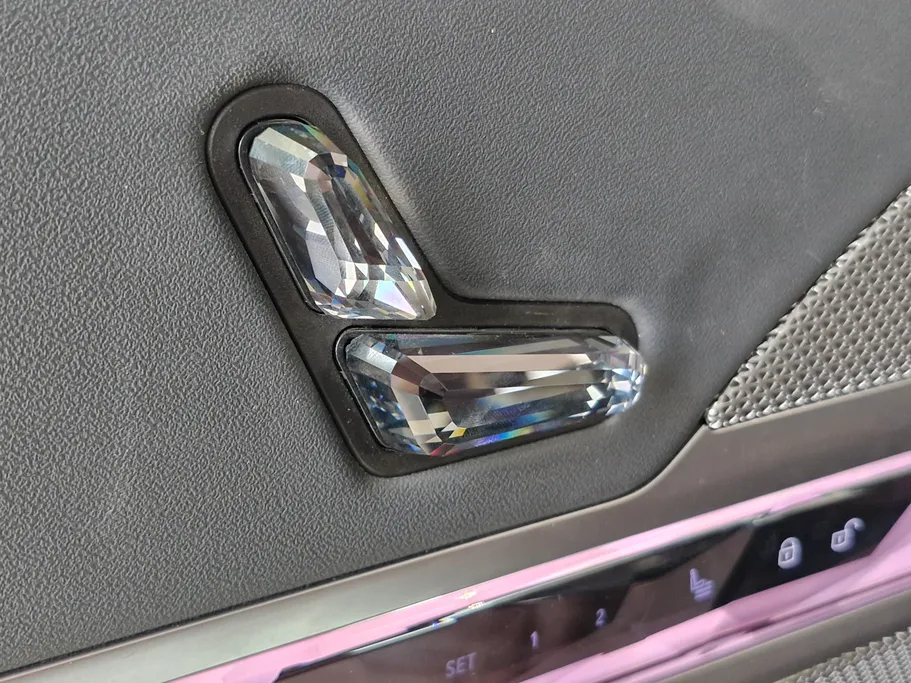 بي ام دبليو الفئة السابعة 735i 2024 