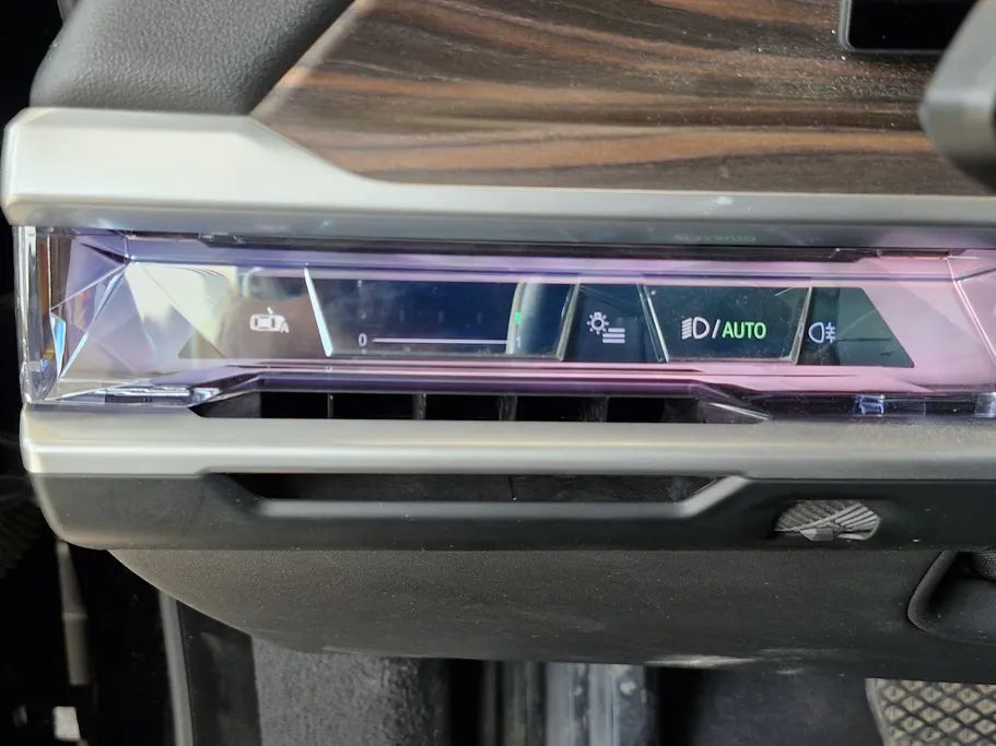 بي ام دبليو الفئة السابعة 735i 2024 