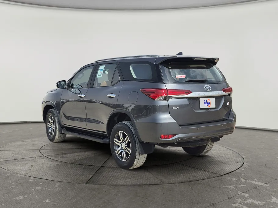 2023 Toyota Fortuner GX2 4x4 Diesel 