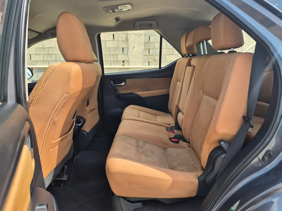 2023 Toyota Fortuner GX2 4x4 Diesel 