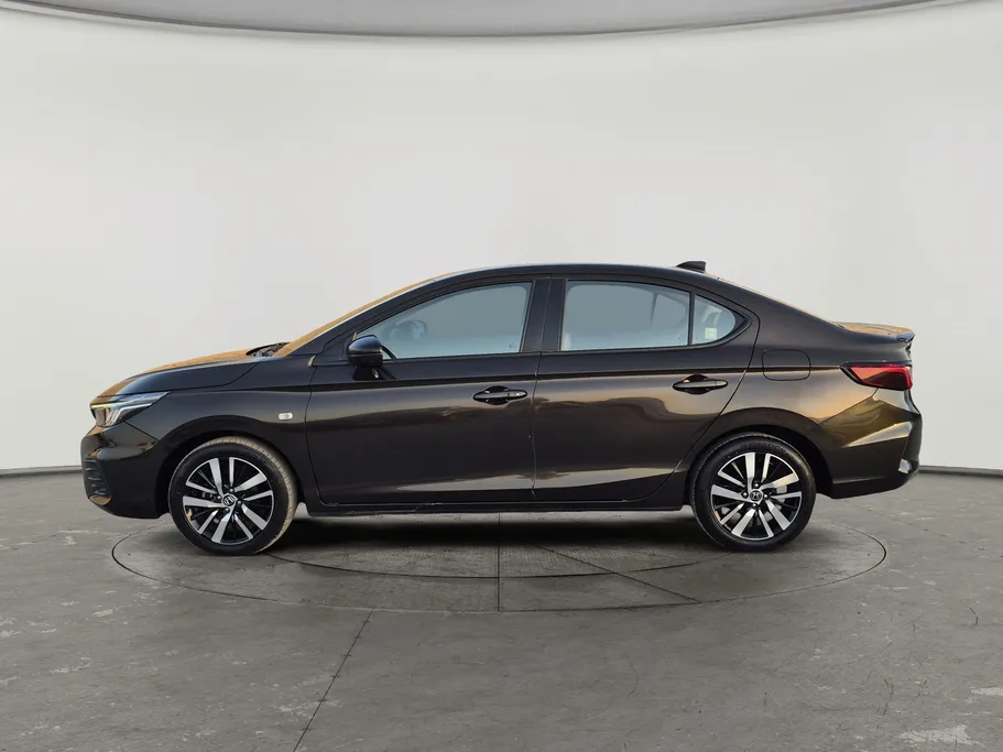 2022 Honda City LX Sport 