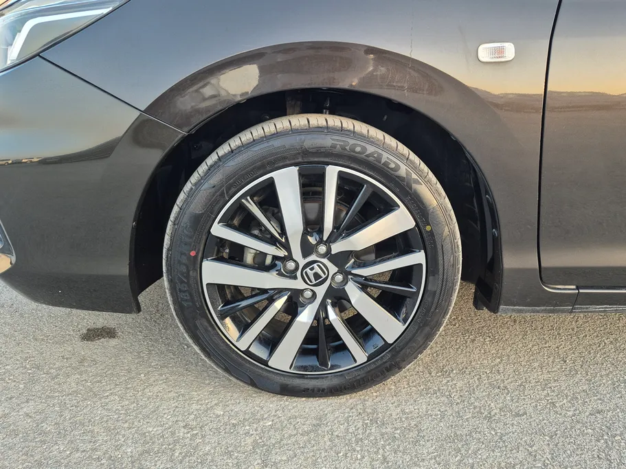2022 Honda City LX Sport 