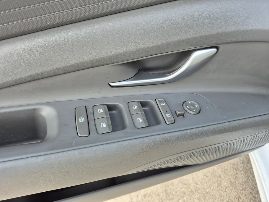 2023 Hyundai Elantra Fleet 